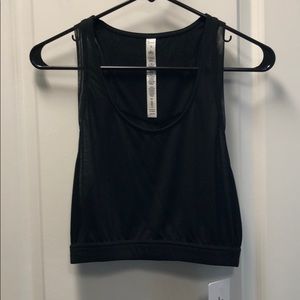 Alo Yoga Black crop tank - small